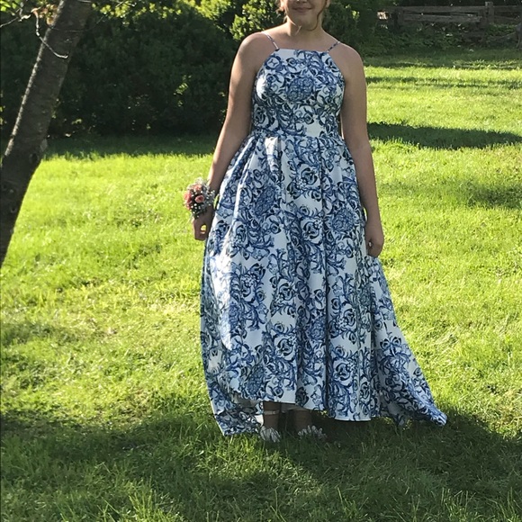 David’s Bridal prom dress. - Picture 3 of 3